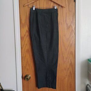 Women's blue jean capris